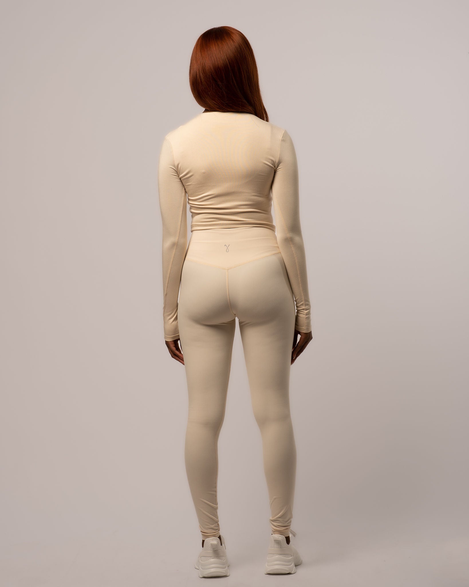 Essential Long Sleeve Round-Neck