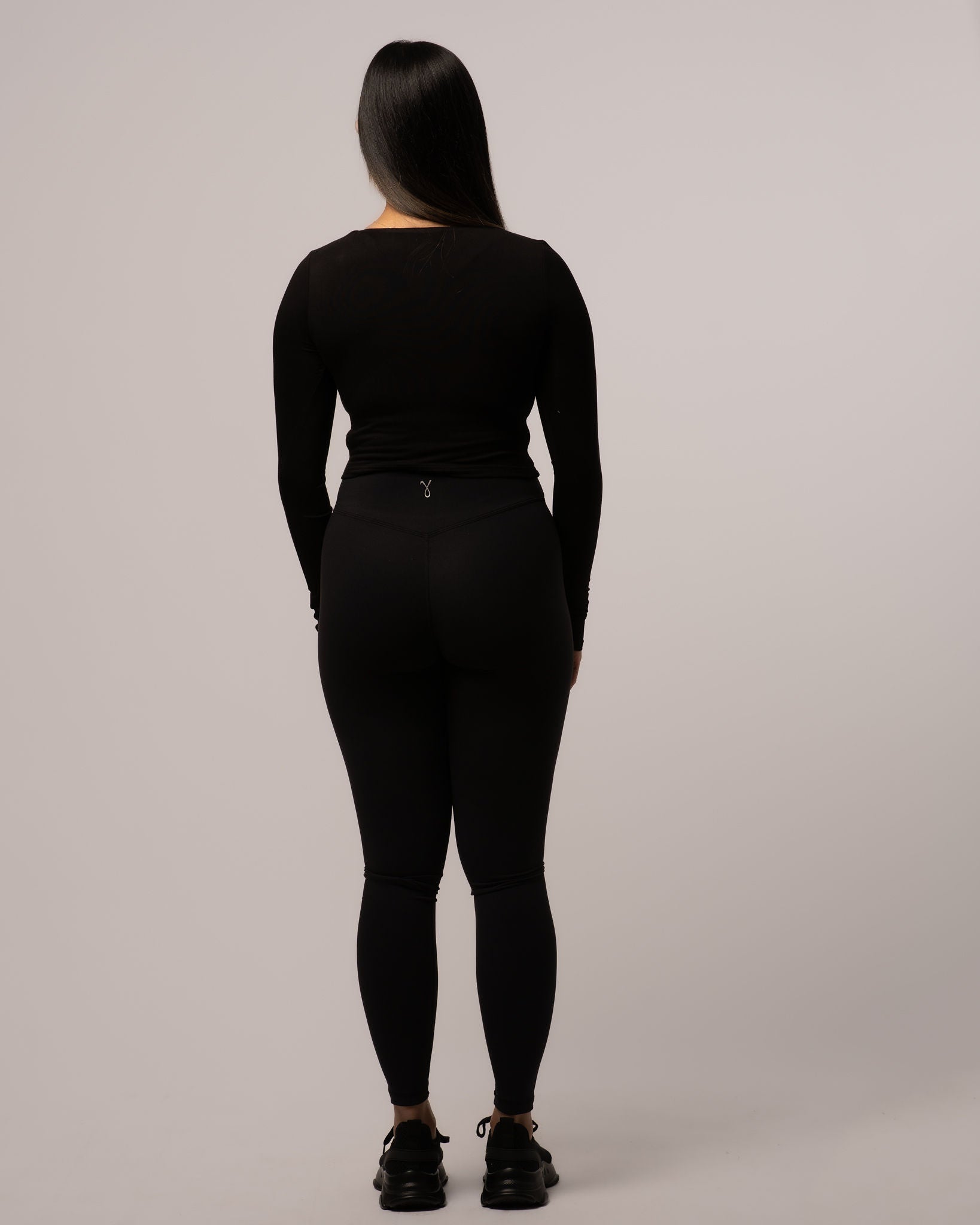 Essential Long Sleeve V-Neck