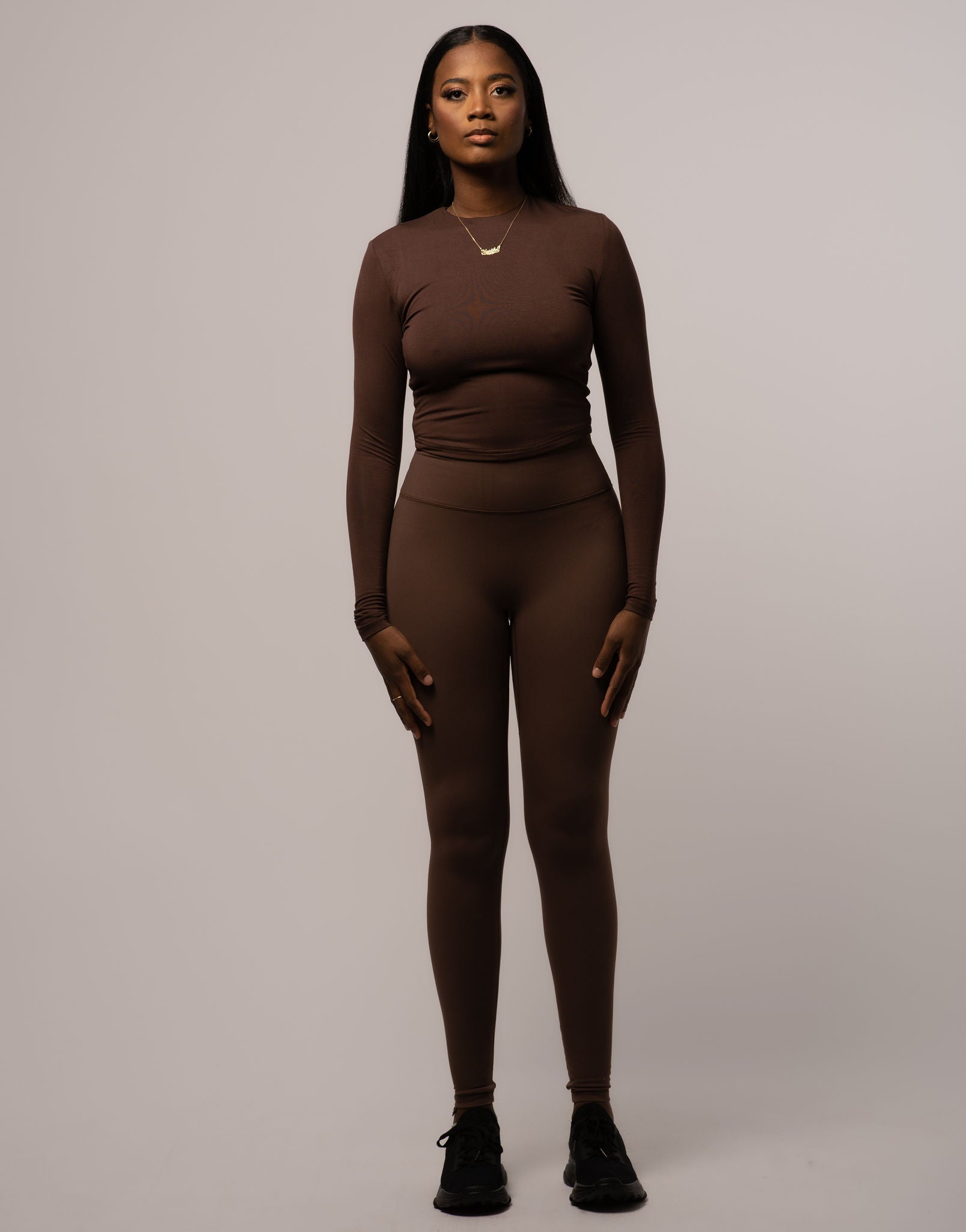 Essential Long Sleeve Round-Neck